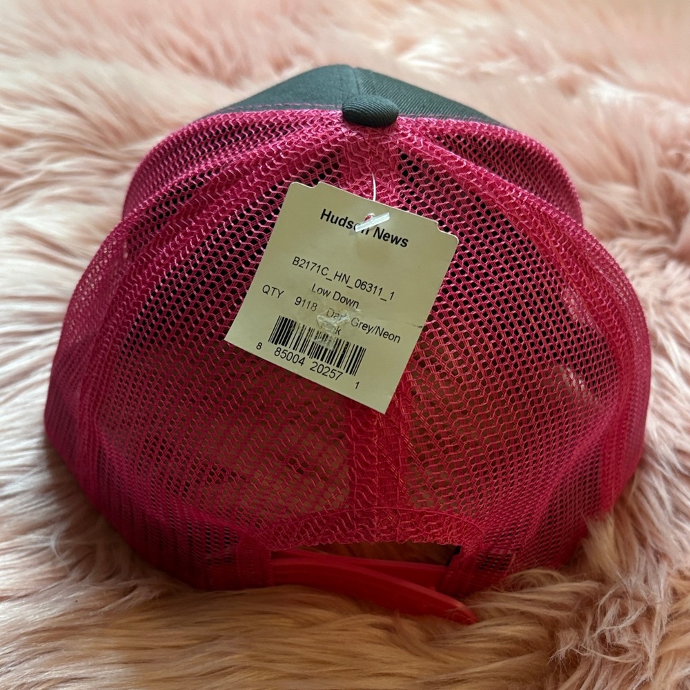 Nash Women's Gray  and Pink Mesh Baseball Hat - Picture 3 of 7